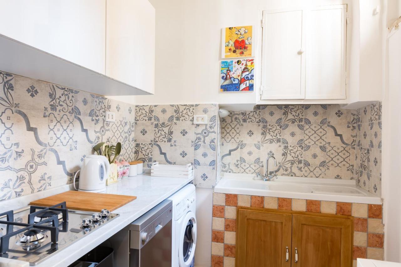 Sara Apartment - Campo De Fiori 35 Rome Bagian luar foto