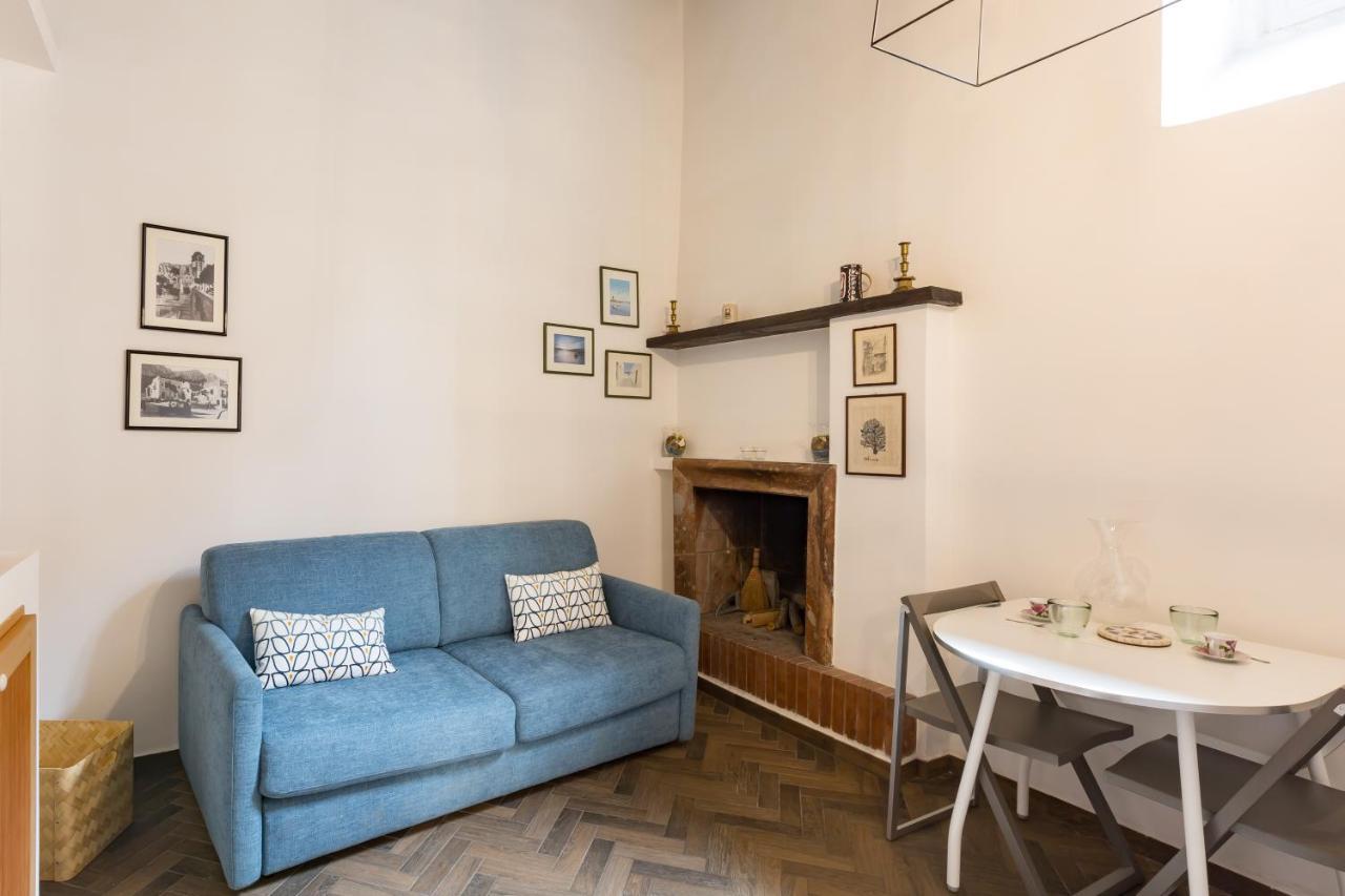 Sara Apartment - Campo De Fiori 35 Rome Bagian luar foto