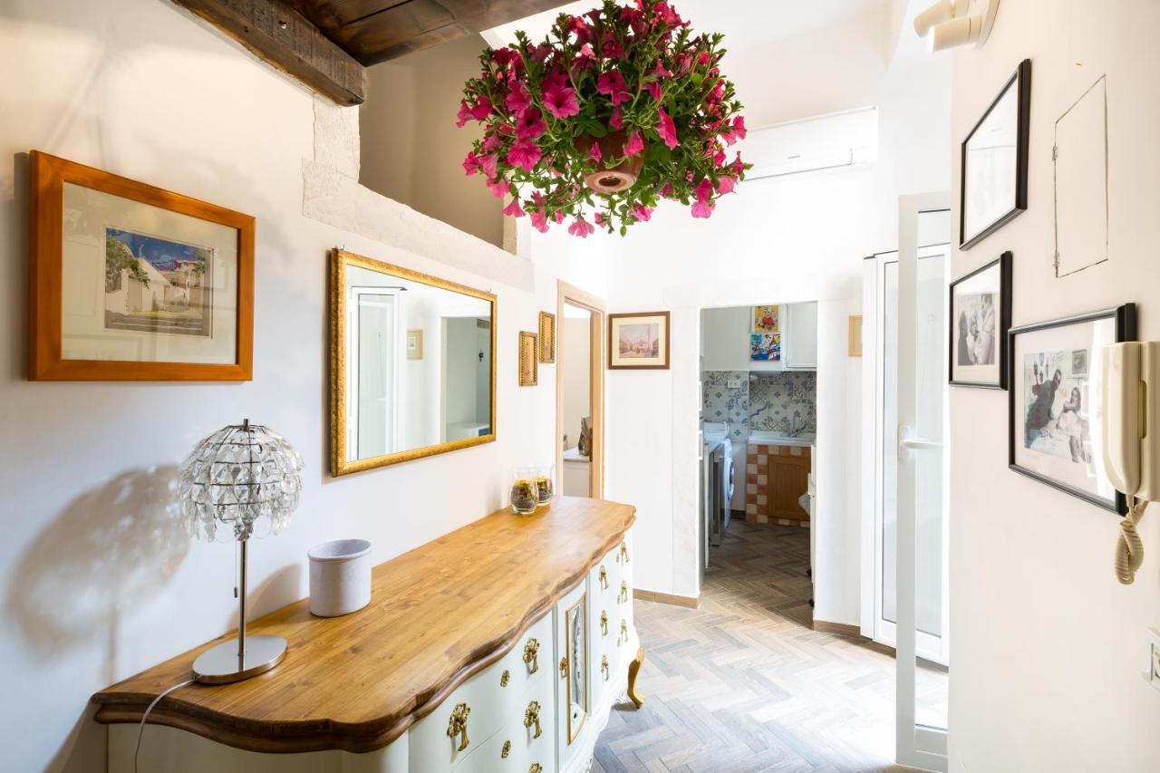 Sara Apartment - Campo De Fiori 35 Rome Bagian luar foto